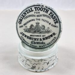 Staffordshire Oriental Tooth Paste Lidded Pot, circa 1880